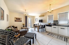 Rania s Sweet Home City Center