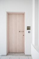 Senaon Urban Living Euphoria With Jacuzzi