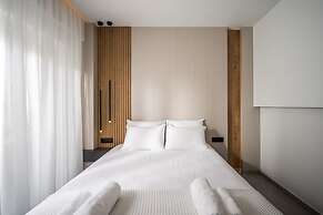 Senaon Urban Living Euphoria With Jacuzzi