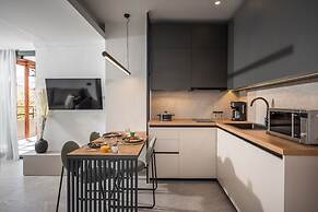 Senaon Urban Living Euphoria With Jacuzzi