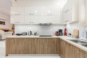 Amazing Villa Chrysanthi With Private Pool