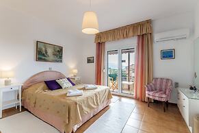 Amazing Villa Chrysanthi With Private Pool