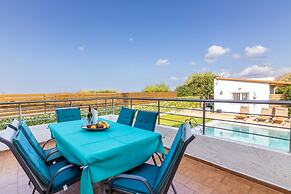 Amazing Villa Chrysanthi With Private Pool