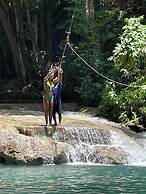 Sians Starfruit Villa