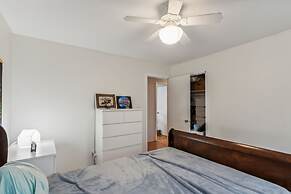 Charming Family Retreat With Scenic Views 3 Bedroom Home