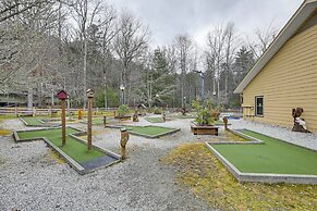 Sapphire Valley Resort Cabin w/ Fireplaces + Grill