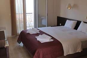 HOTEL PARADISE KRIOPIGI