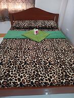 Room-aremen Transient, the no Hassle and