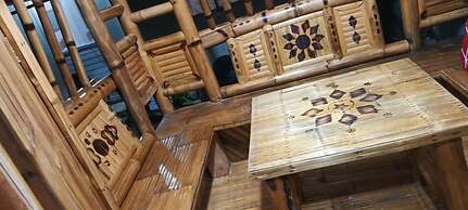 Room-aremen Transient, the no Hassle and