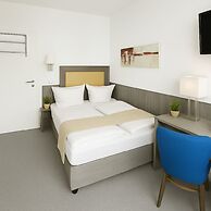 Sunny Hotel Regenstauf