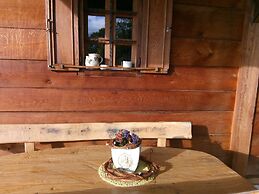 Vineyard cottage Med vinogradi