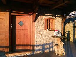 Vineyard cottage Med vinogradi
