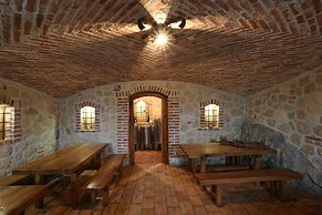 Vineyard cottage Med vinogradi