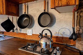 Matumi Trail Forest Lodge