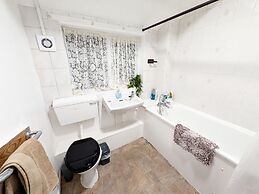 Comfortable Stay - Nowill Court