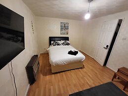 Comfortable Stay - Nowill Court