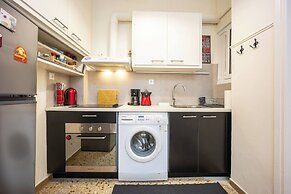 Acropolis 5 Hills 1st FLR Aprt