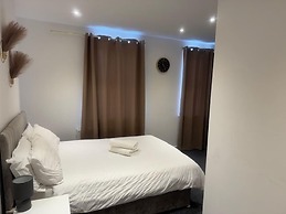 Lewisham - Apartment - Sleeps 5 - Central Location