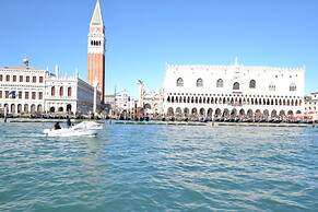 Ca'de Barbari Ac Wifi Lido Di Venezia