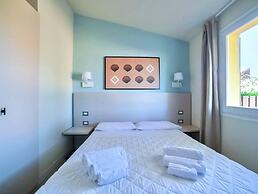 Hotel with swimming pool just 300 mt from the Baia delle Mimose-beach