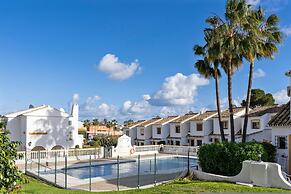 La Campana Apartment With Pool - Ref 60