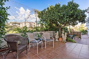 La Campana Apartment With Pool - Ref 60