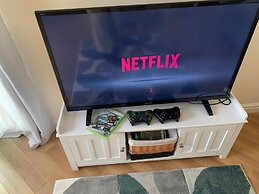 Sleeps 4/6 pet Friendly Parking nr Nec/warwick uni