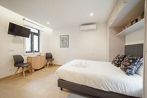 Carmo Residence Porto - S Luis by Vacationy