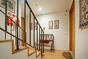 Carmo Residence Porto - S Luis by Vacationy