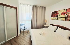 16Go to Leonardo apartments