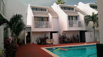 The Island Garden Hotel