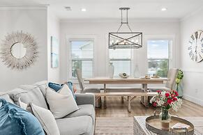 Blue Surf Lane Miramar Beach Home w Pool Firepit Golf Cart Quick Beach
