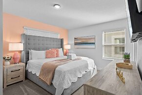 Spacious 5BR Home With Pool Near Top Attractions