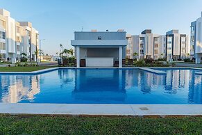 Acapulco Penthouse with 2 Bedrooms Pool