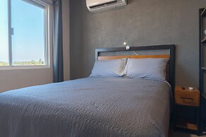 Acapulco Penthouse with 2 Bedrooms Pool