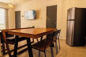 Acapulco Penthouse with 2 Bedrooms Pool