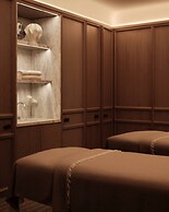 The Chancery Rosewood