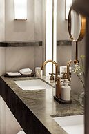 The Chancery Rosewood