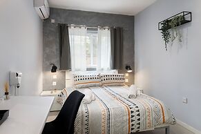 Modern Ensuite Rooms Near Balluta Bay