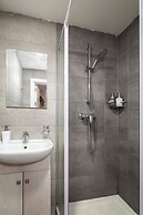 Modern Ensuite Rooms Near Balluta Bay