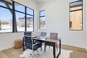 Orion by Avantstay Luxury 5bdr Ski Home w Views Minutes to Deer Valley