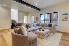 Orion by Avantstay Luxury 5bdr Ski Home w Views Minutes to Deer Valley