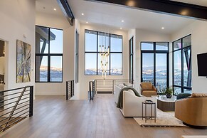 Orion by Avantstay Luxury 5bdr Ski Home w Views Minutes to Deer Valley