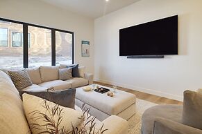 Orion by Avantstay Luxury 5bdr Ski Home w Views Minutes to Deer Valley