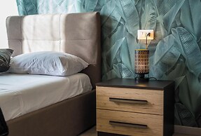 Rome Termini Caesar Coulour Suite