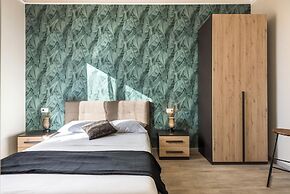 Rome Termini Caesar Coulour Suite