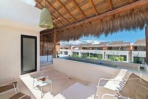 Luxury Jungle Condos by Casago