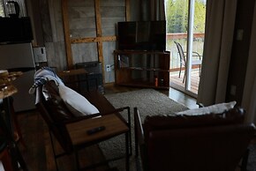 Knik Wilderness Getaway