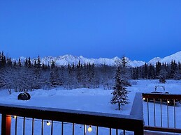 Knik Wilderness Getaway