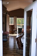 Knik Wilderness Getaway